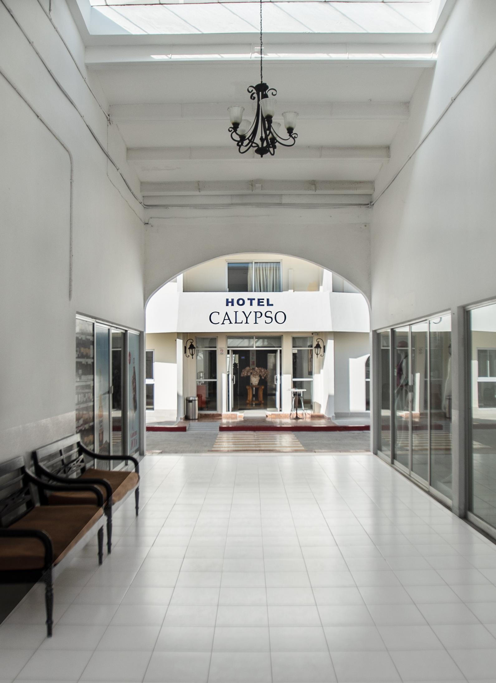 Hotel Calypso Канкун Екстериор снимка