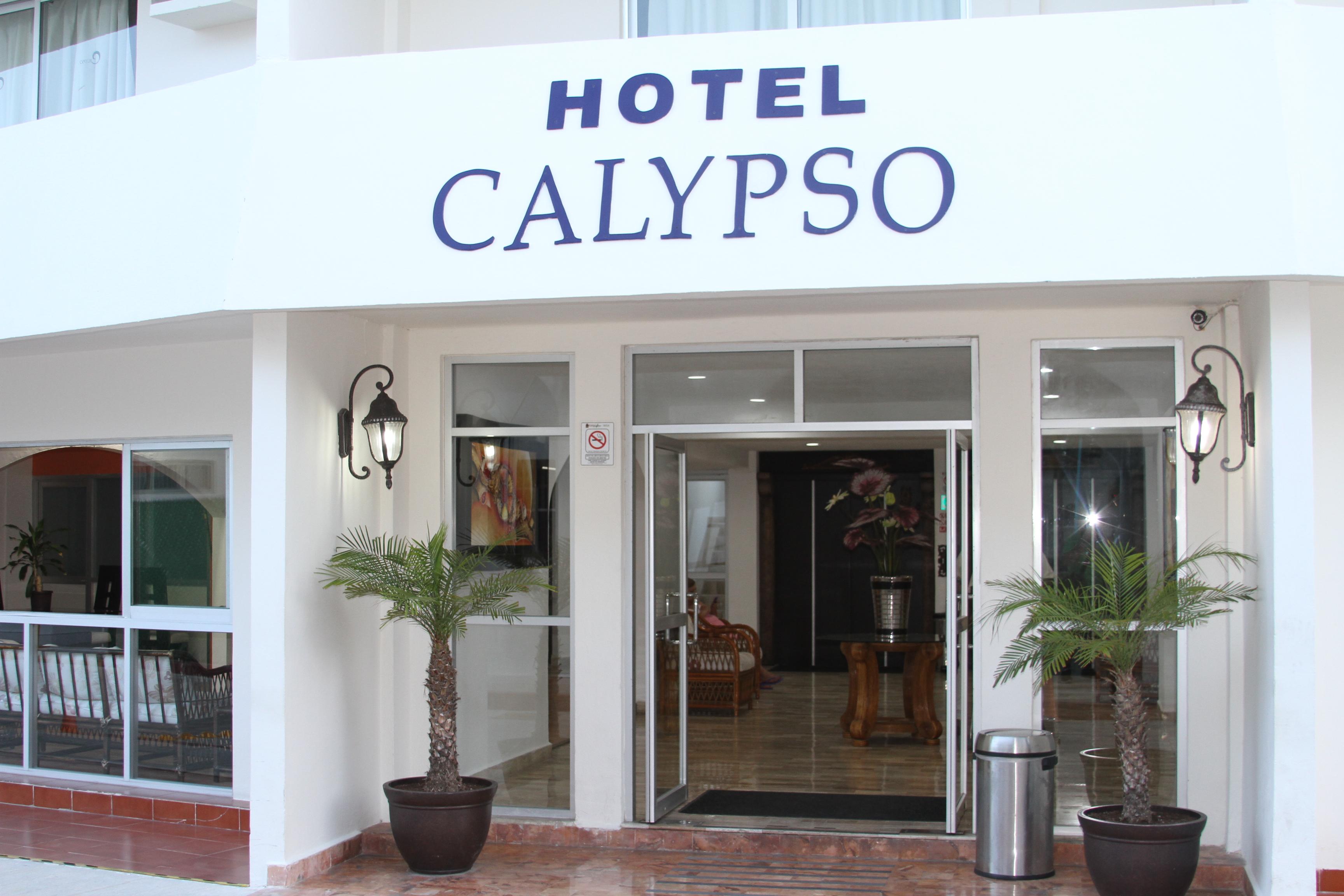Hotel Calypso Канкун Екстериор снимка